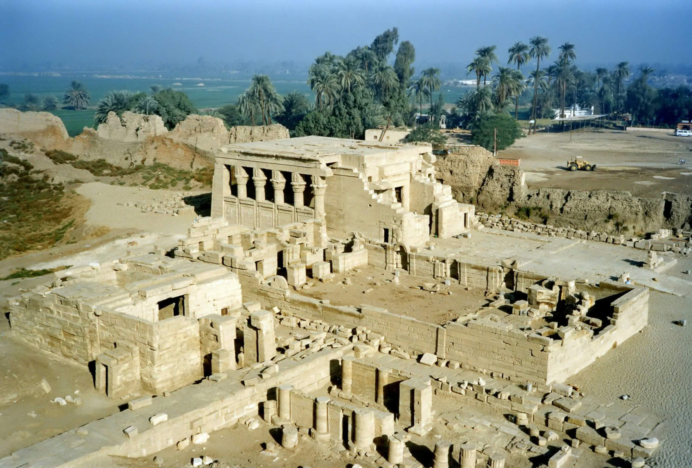 Dendara